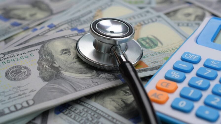 La salud del sXXI y la otra cara de la modernidad médica: vidas hipotecadas.